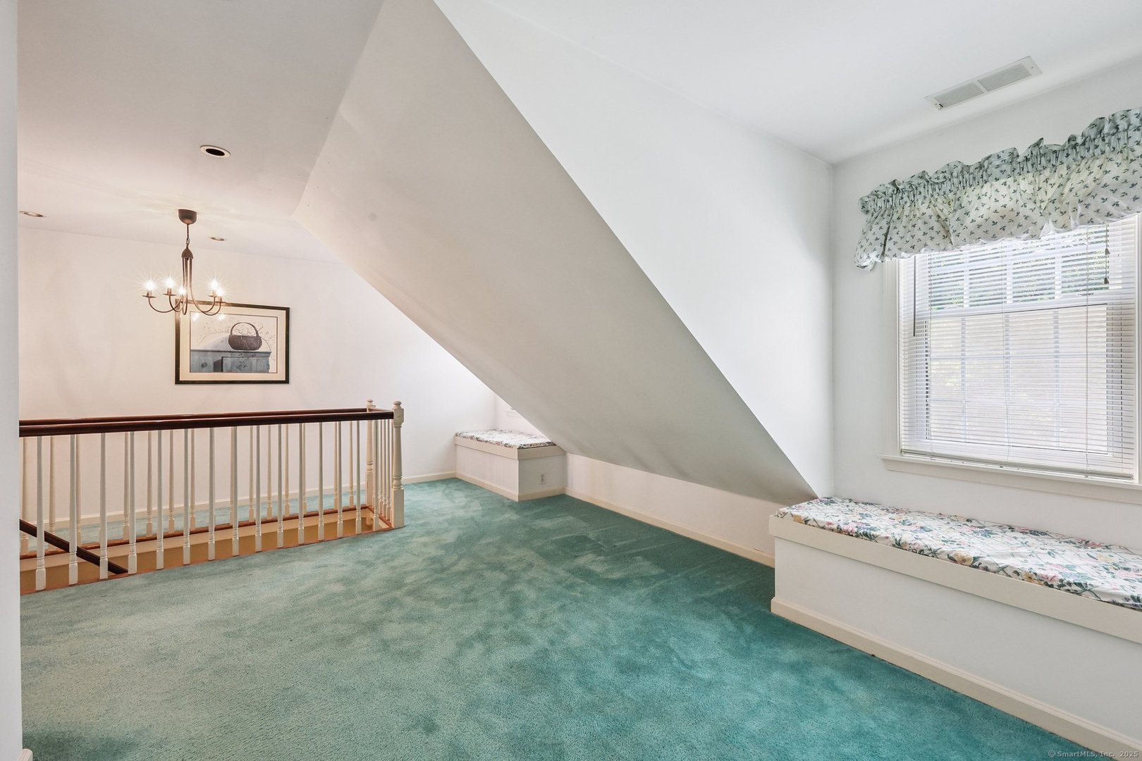 1 Lake Louise Drive Photo 26