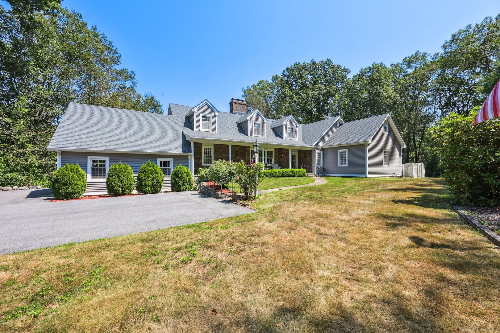 1 Lake Louise Drive Photo 28