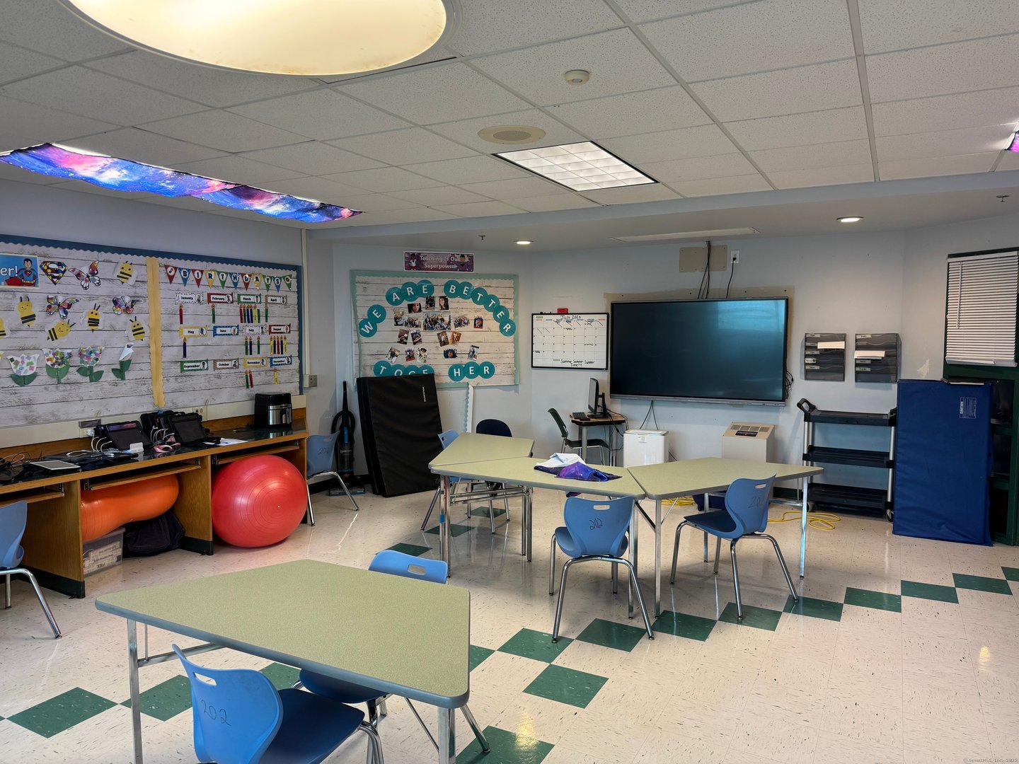 26 Old Post Road Photo 4