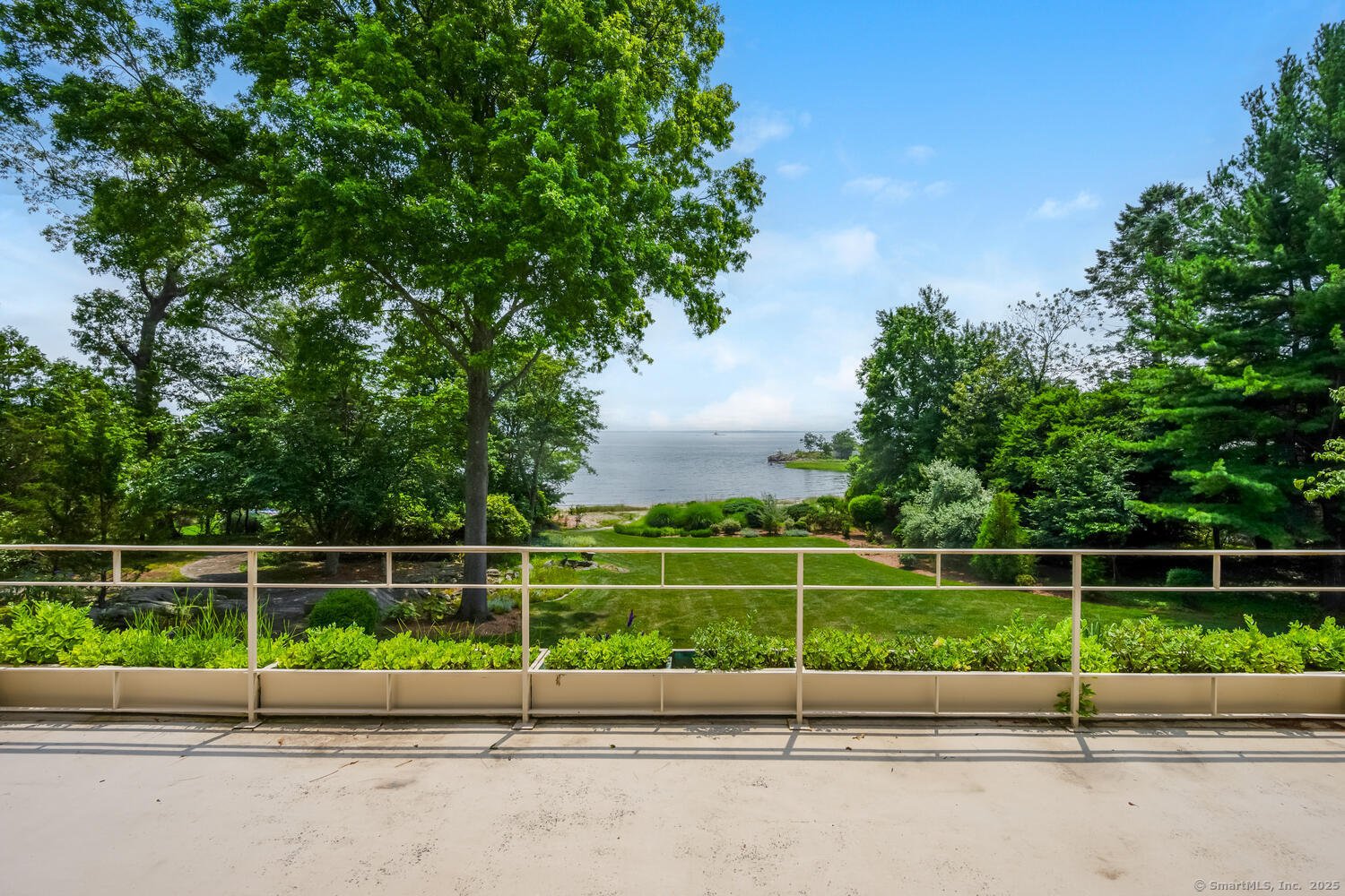 17 Contentment Island Road Photo 24