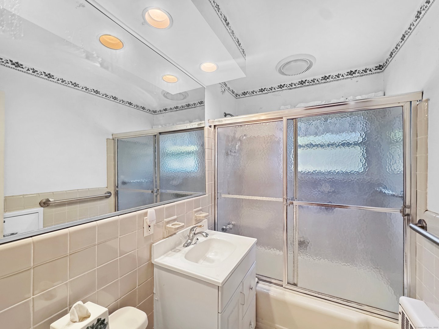 104 Strawberry Hill Avenue  #2 Photo 12