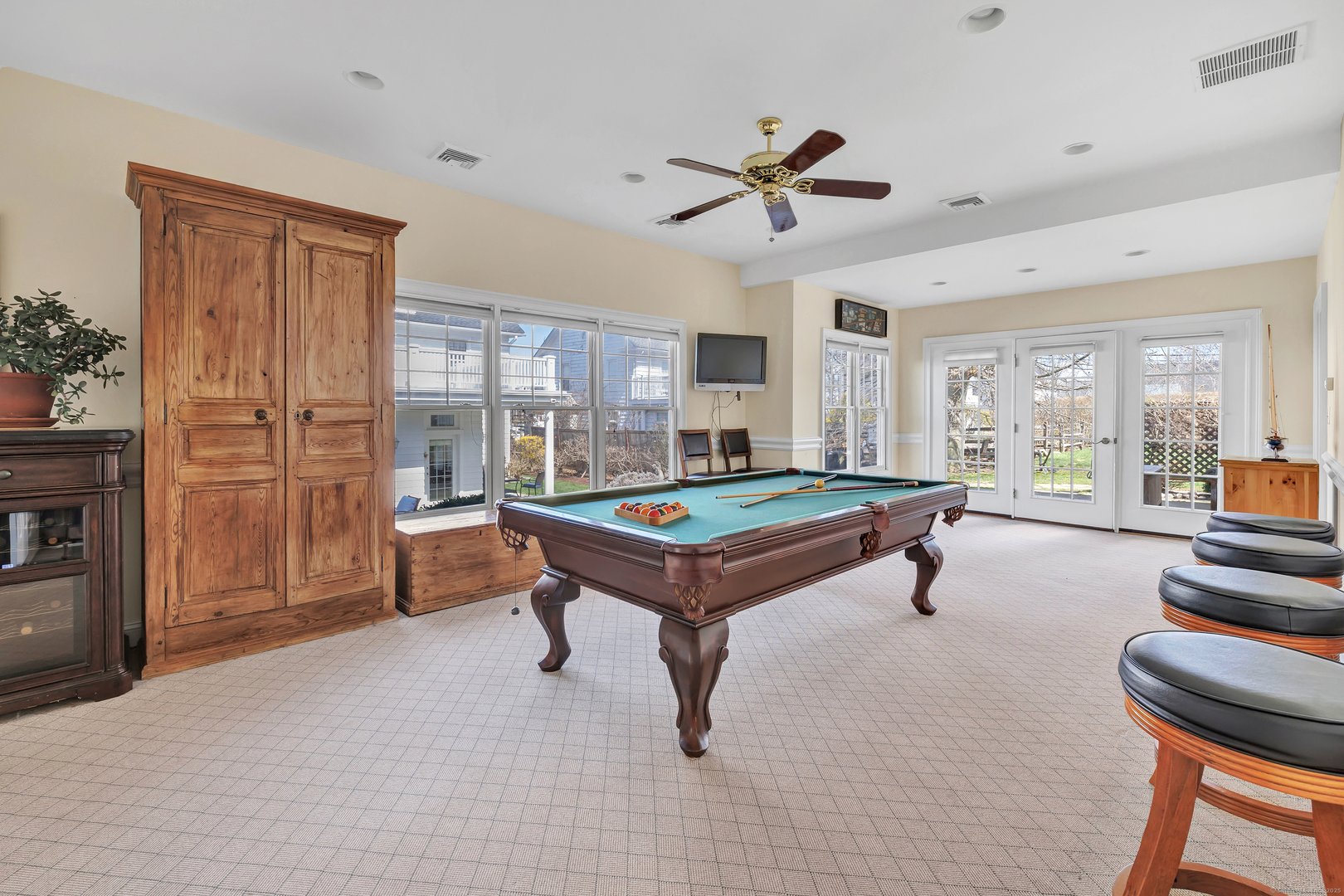 139 Rogers Avenue Photo 27