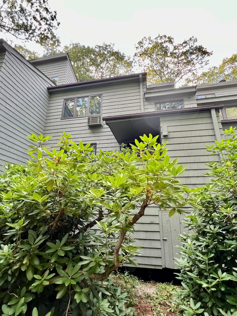 389 Trailsend Drive Photo 1