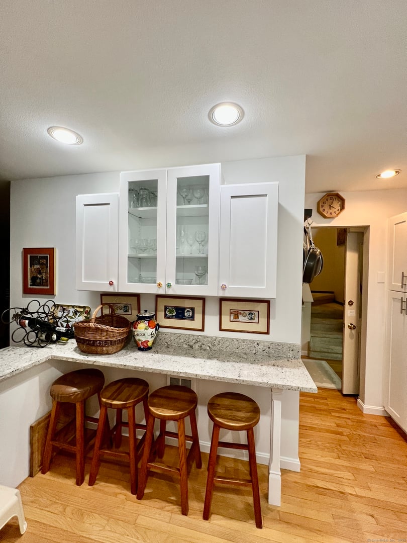 389 Trailsend Drive Photo 10