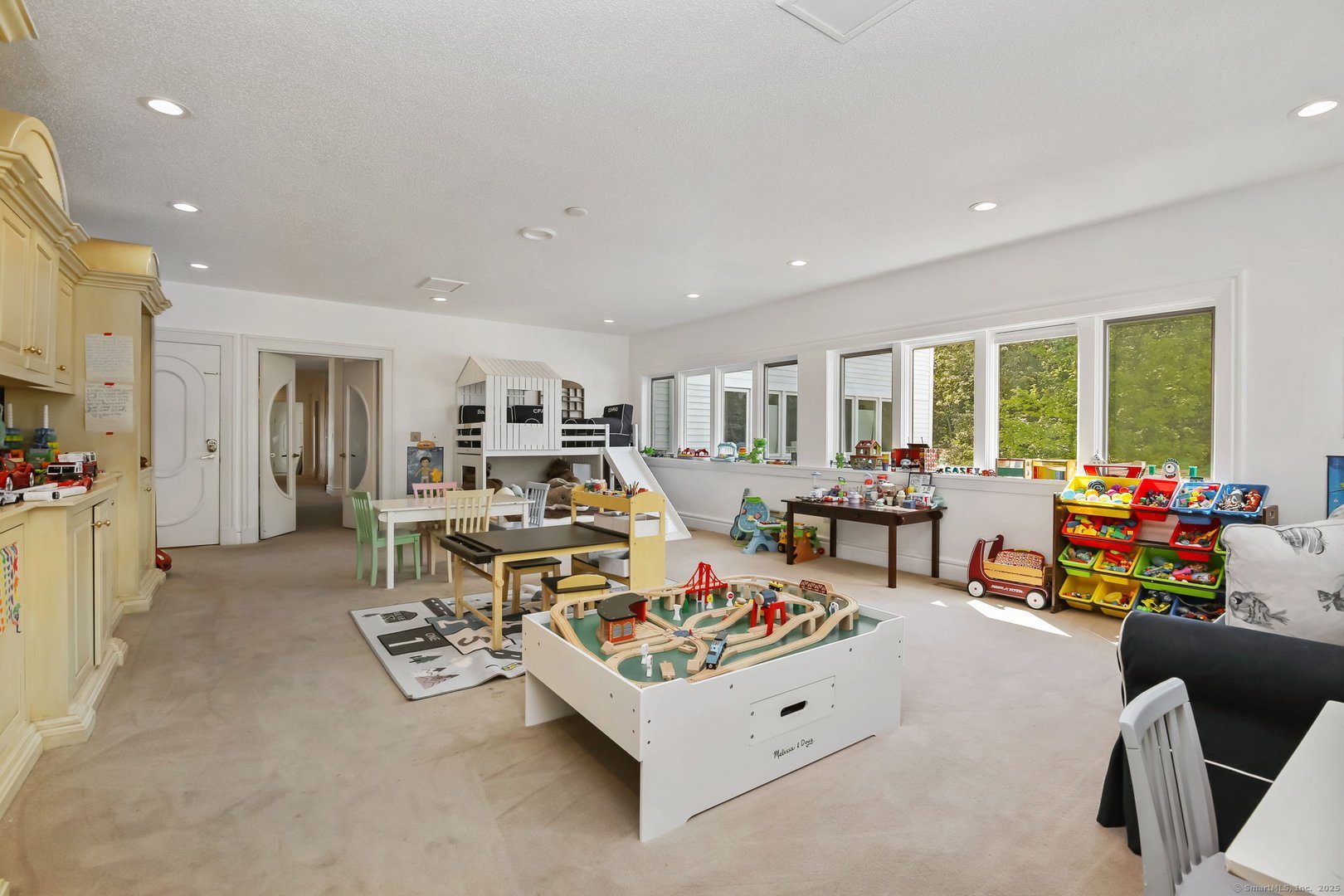 50 Poplar Hill Drive Photo 13