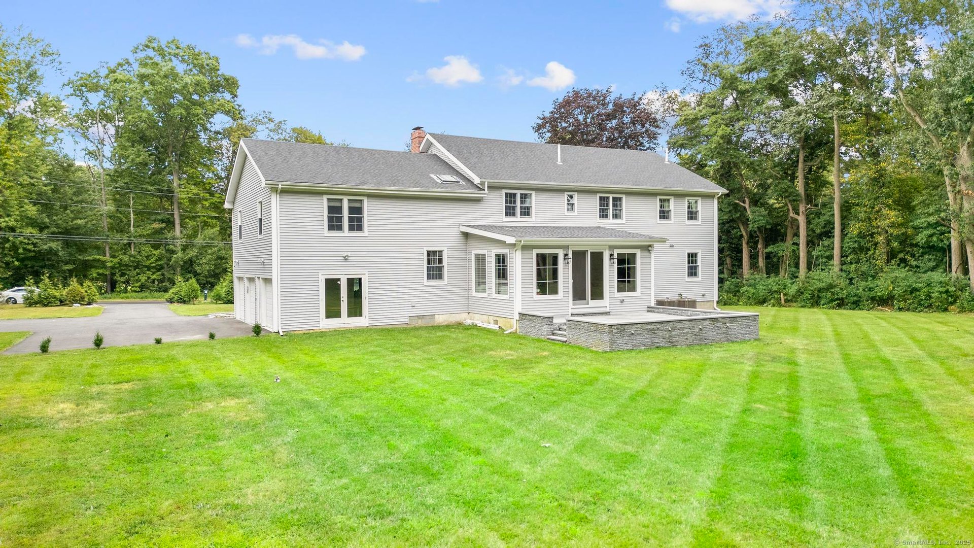 424 Racebrook Road Photo 32