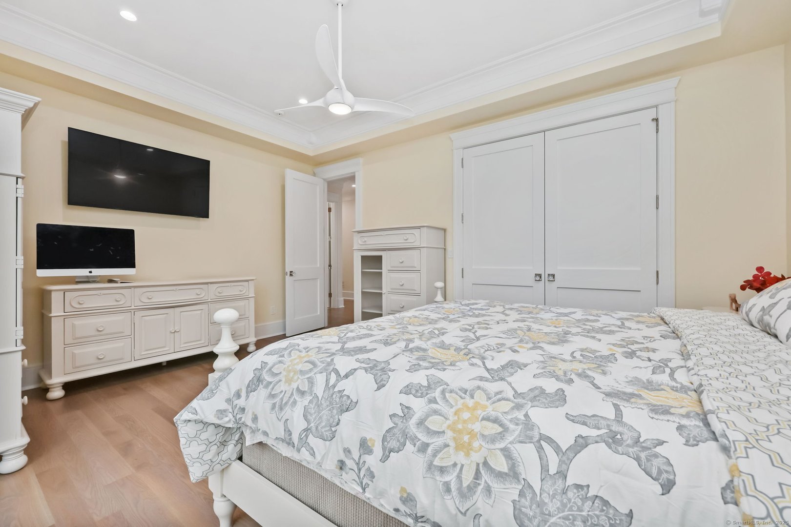 464 Park Boulevard Photo 23
