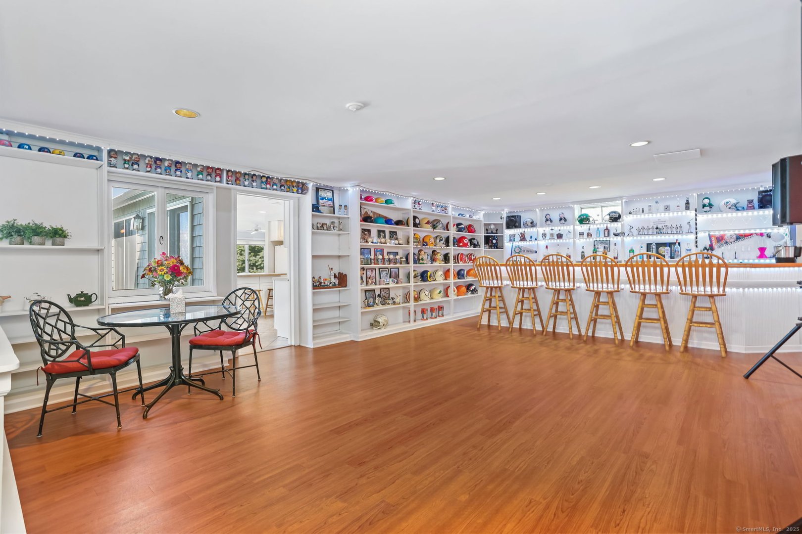 132 Merrimac Drive Photo 24