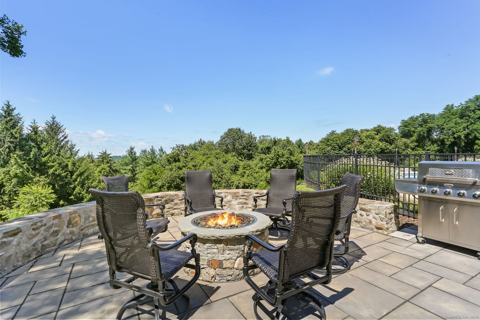 132 Merrimac Drive Photo 34