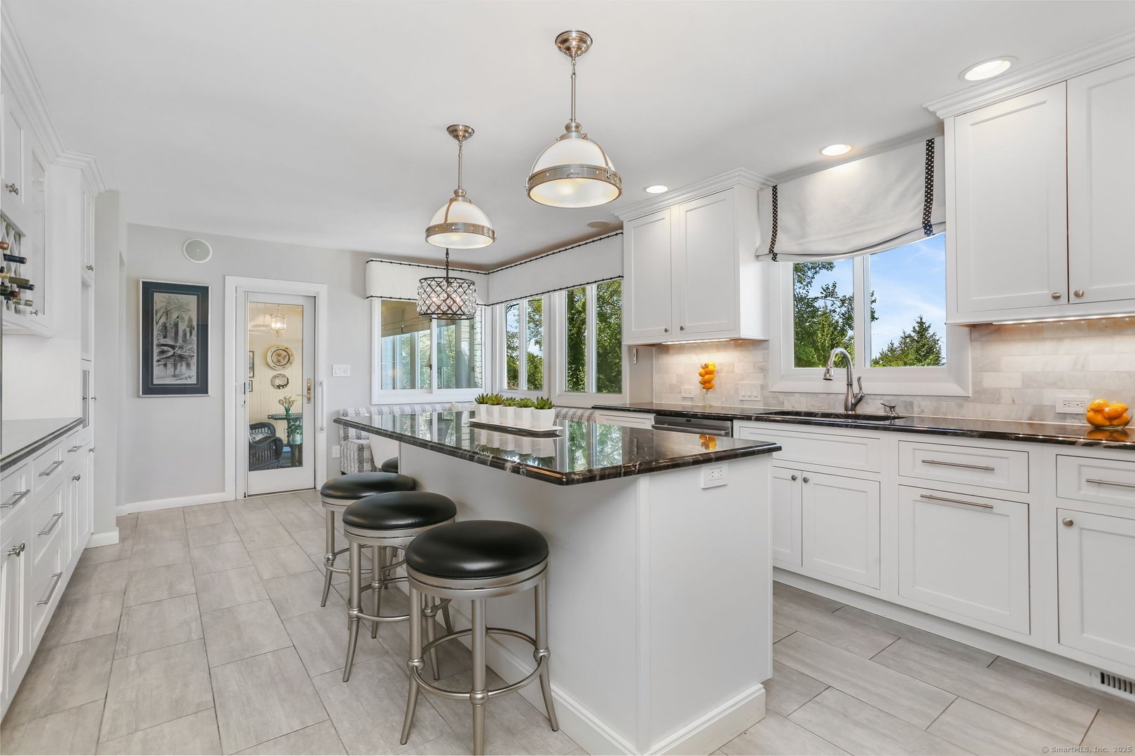 132 Merrimac Drive Photo 3