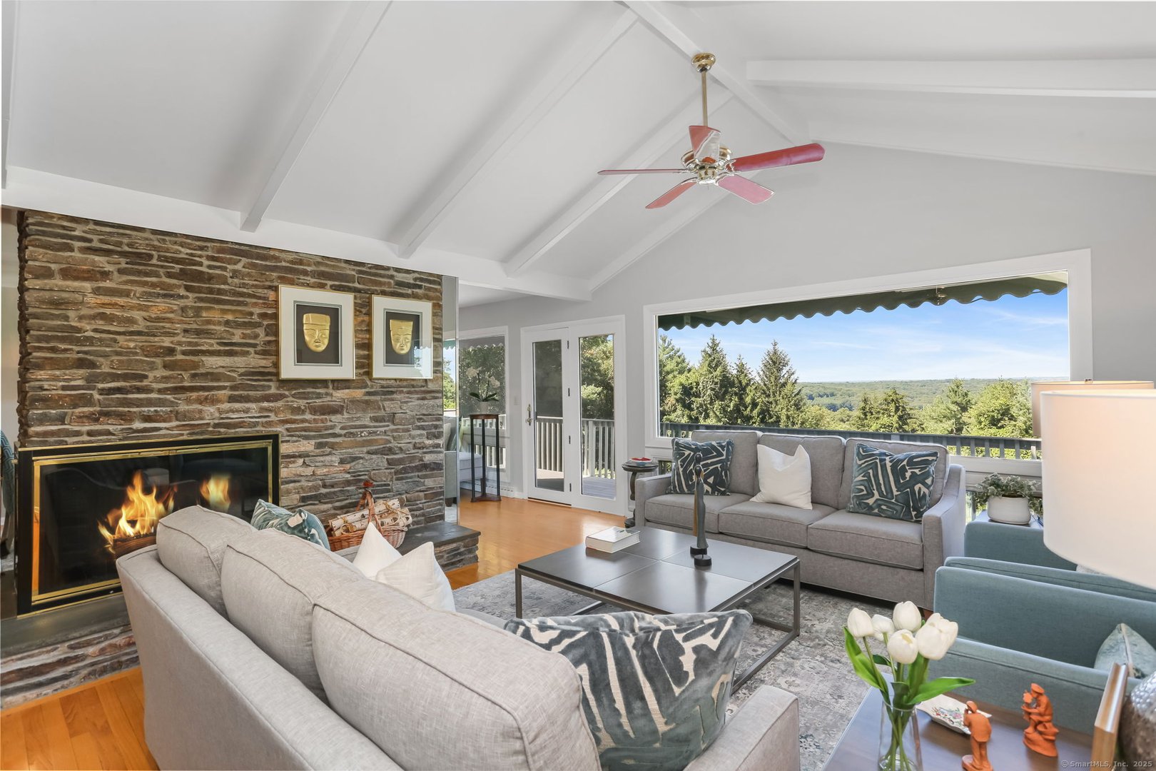 132 Merrimac Drive Photo 6