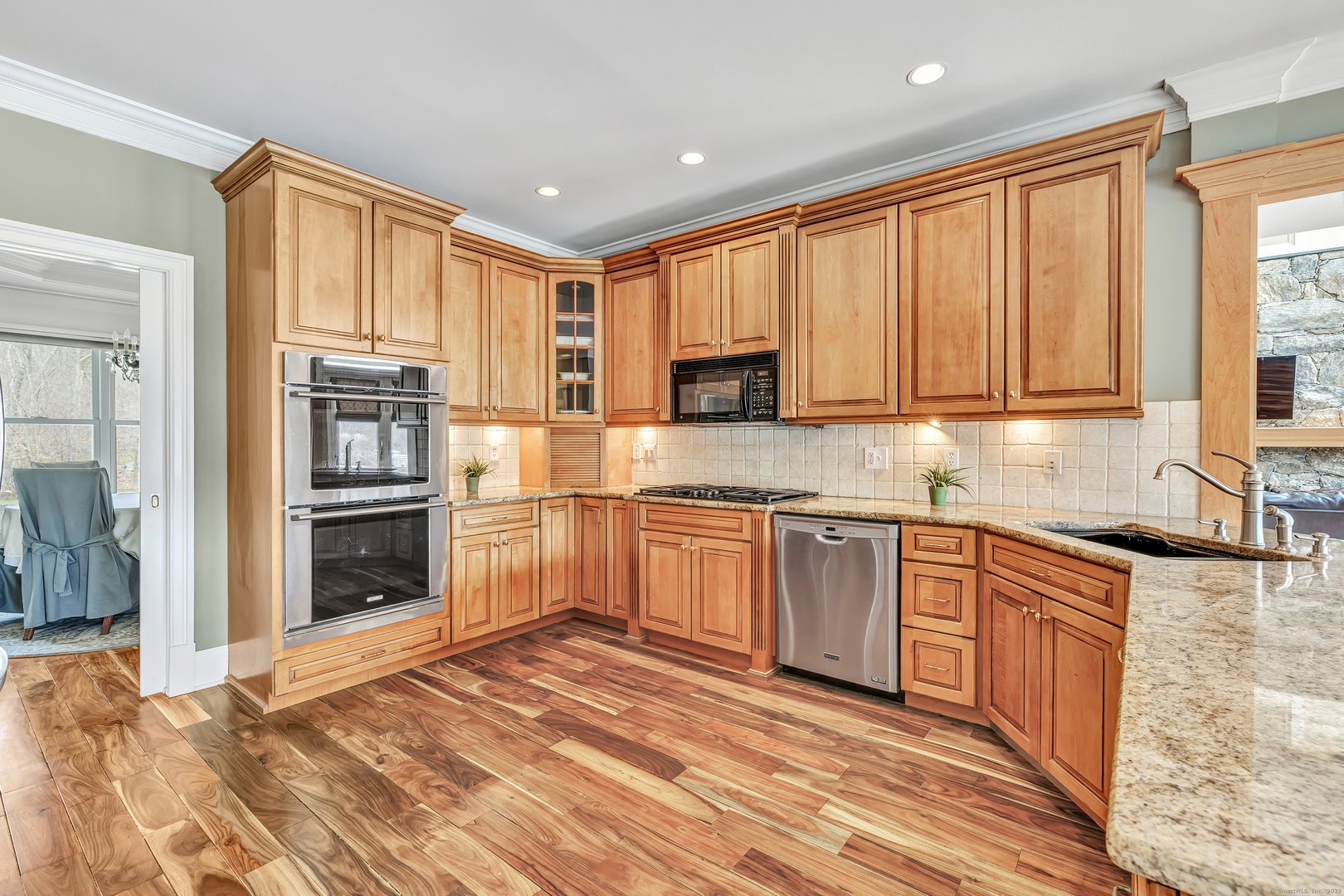 96 Big Horn Road Photo 9