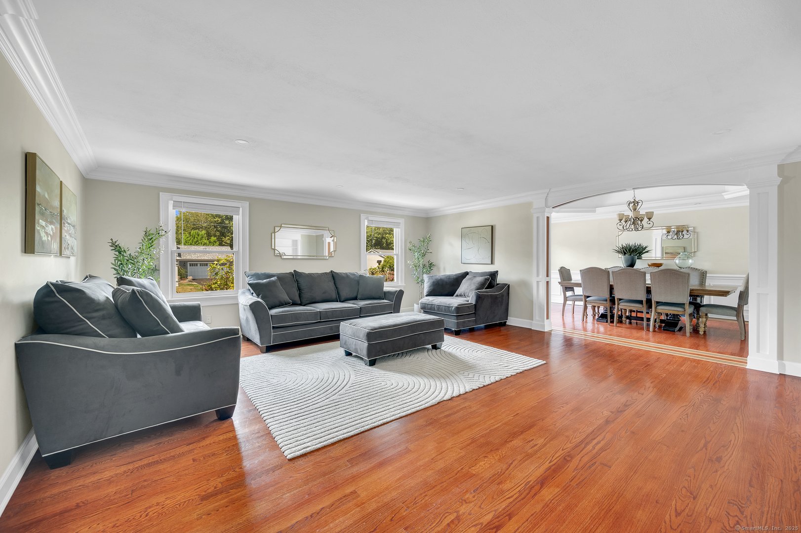 473 Ridgeview Road Photo 2