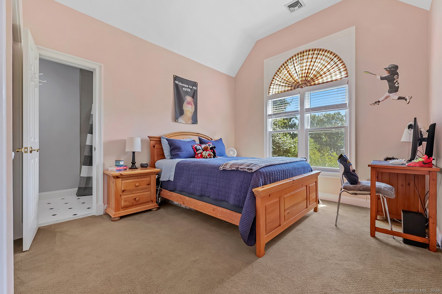 305 South Gate Lane Photo 24