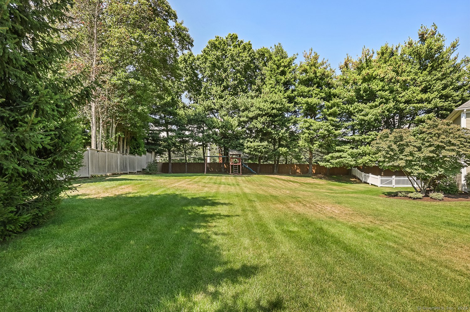 305 South Gate Lane Photo 35