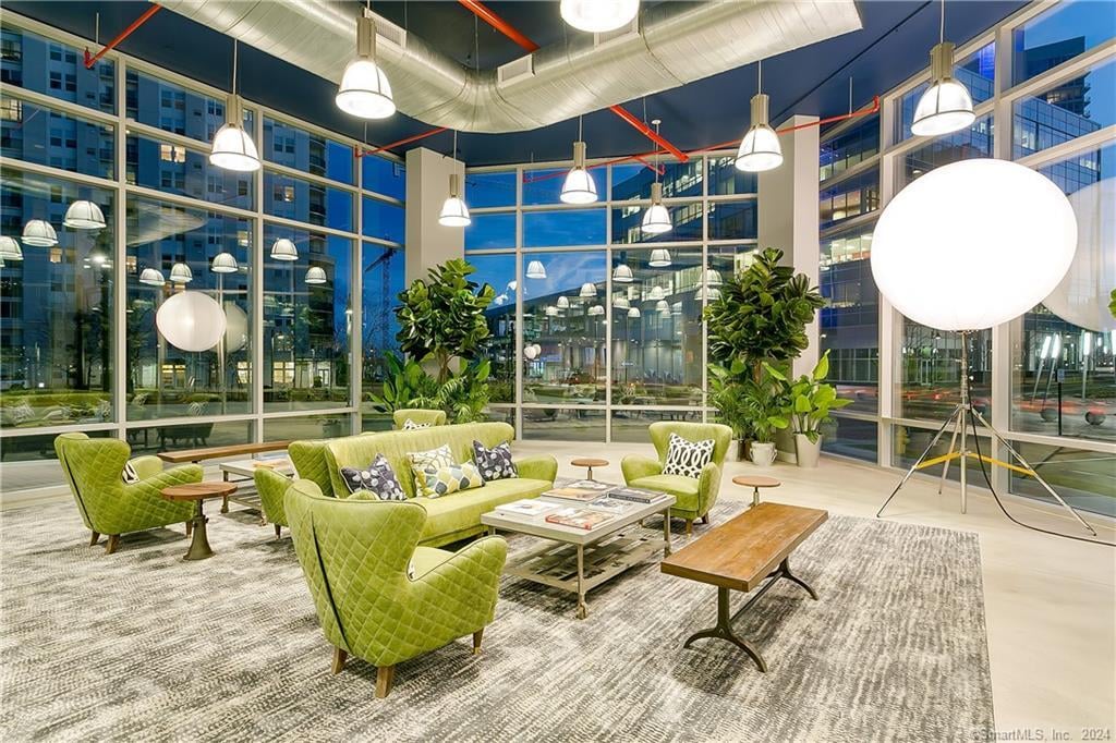 100 Commons Park North  #1402 Photo 13