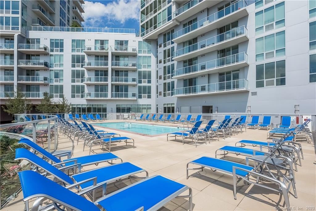 1 Harbor Point Road  #257 Photo 10