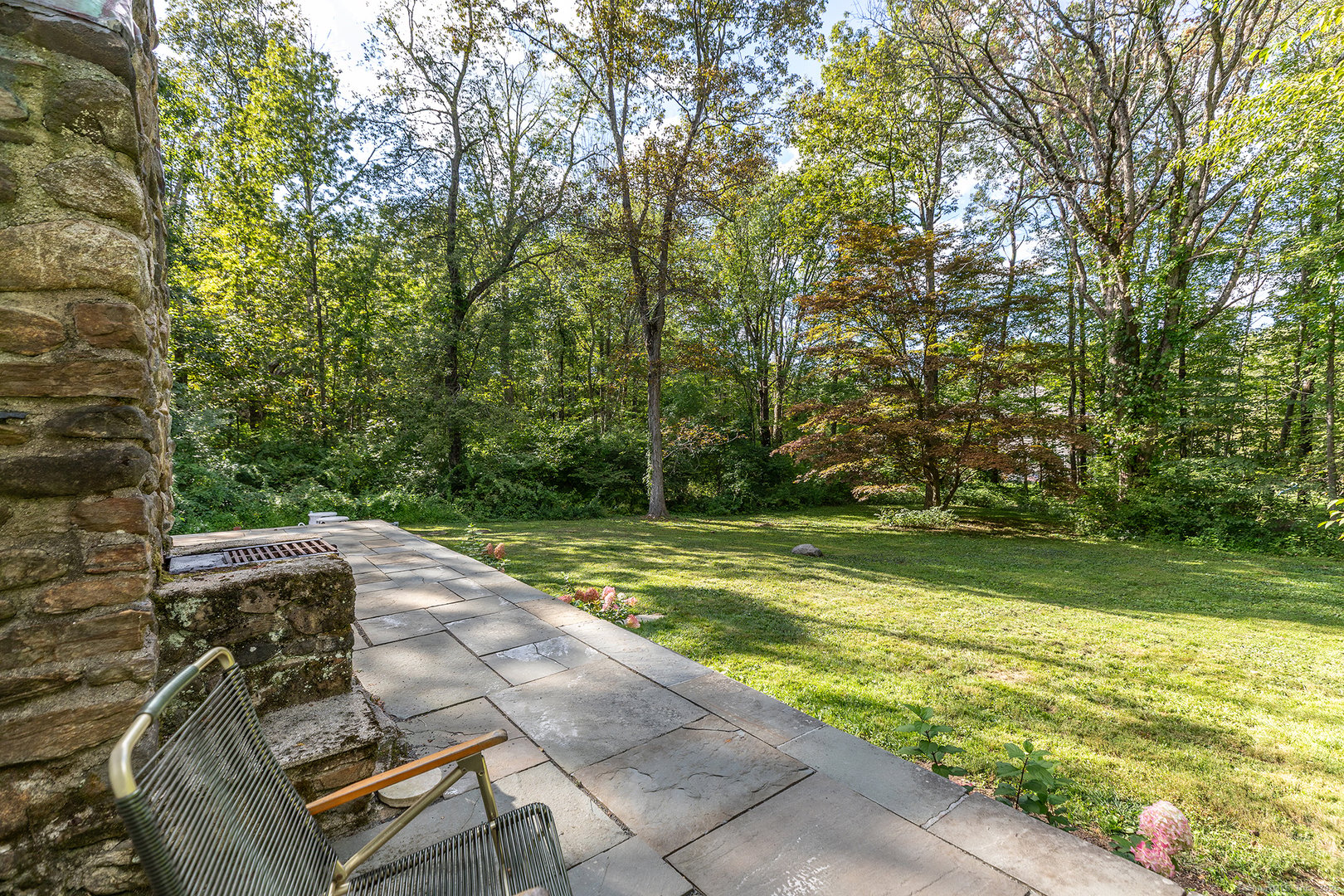 34 Evergreen Passway Photo 4
