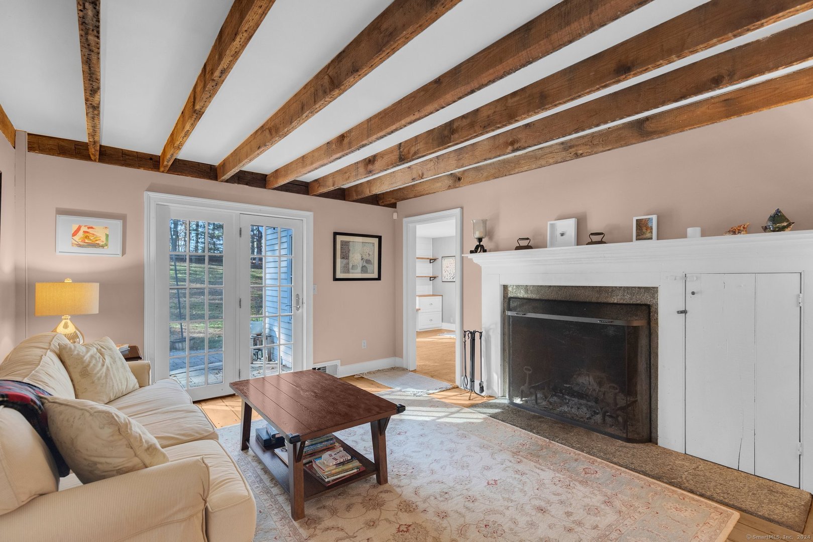 407 Grove Beach Road North Photo 10