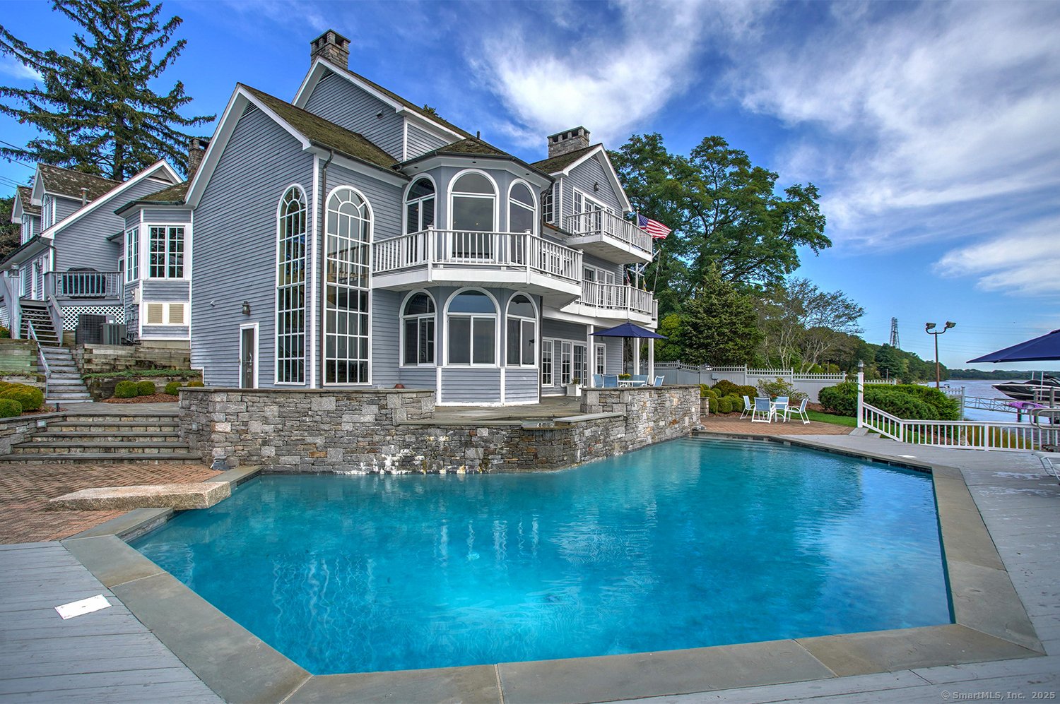 5060 Main Street Photo 34