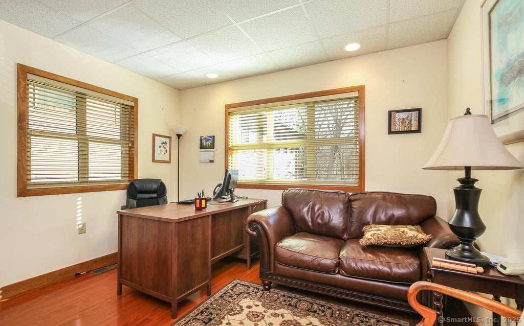 118 South Broad Street Photo 9