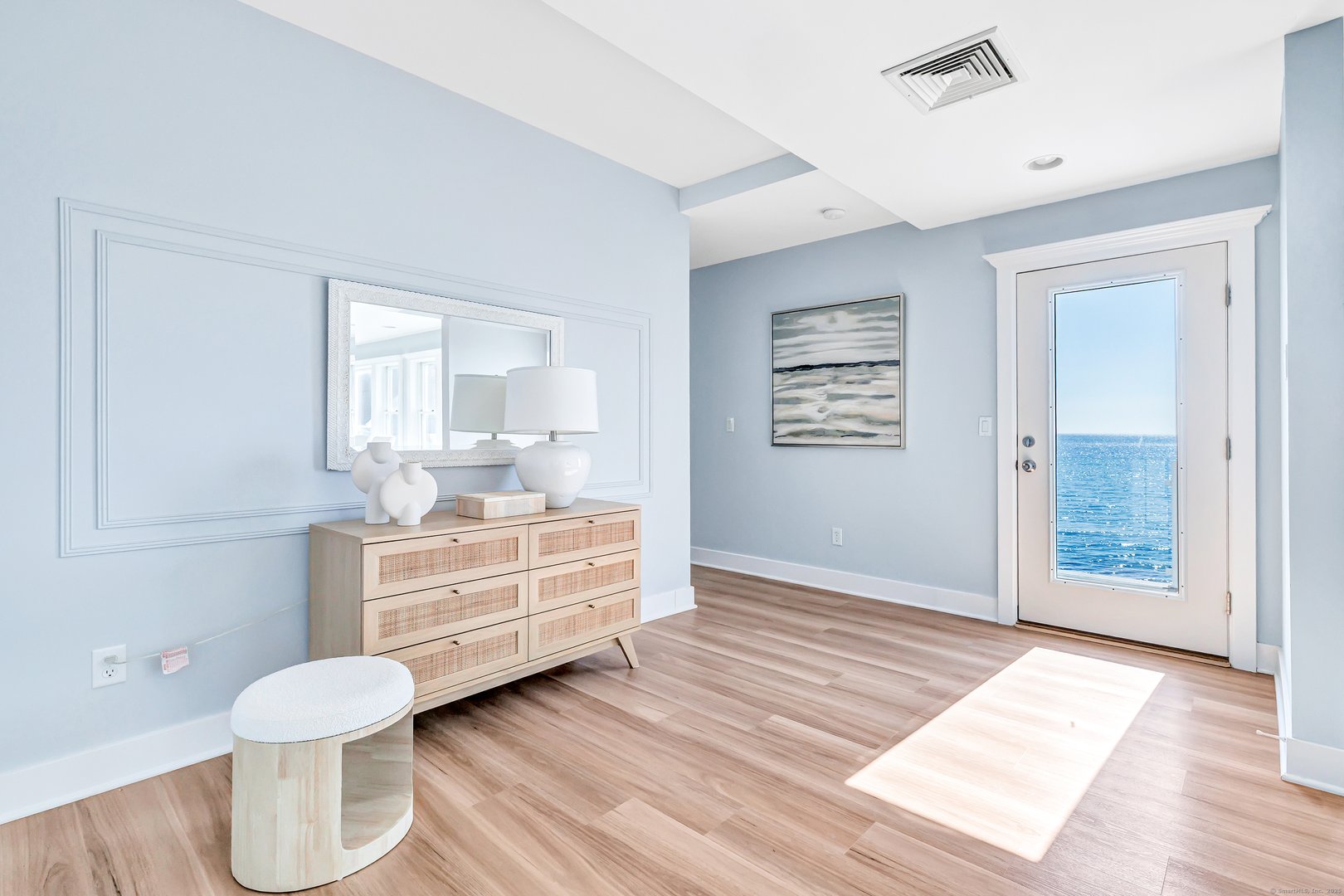 9 Stowe Avenue Photo 12