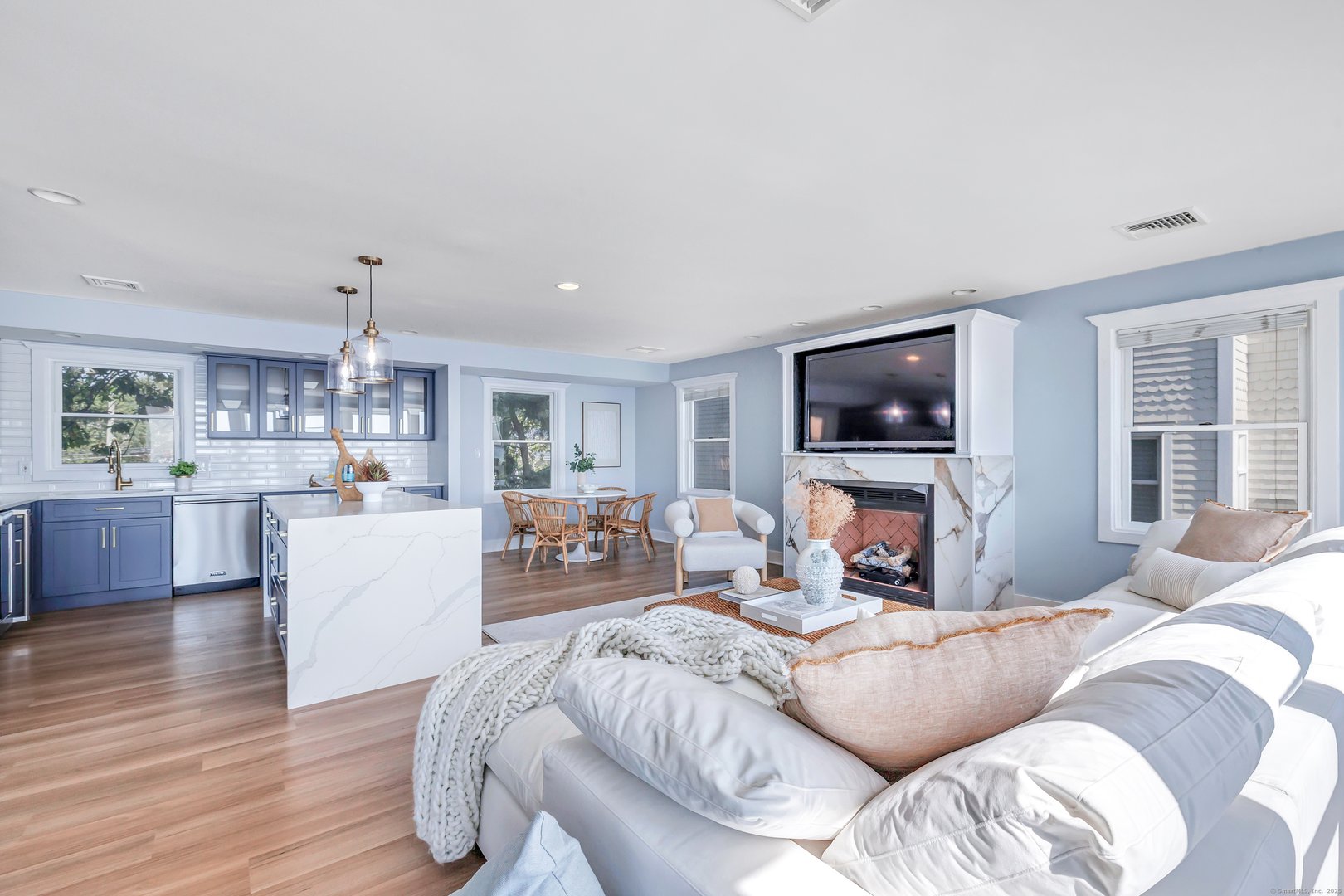 9 Stowe Avenue Photo 16