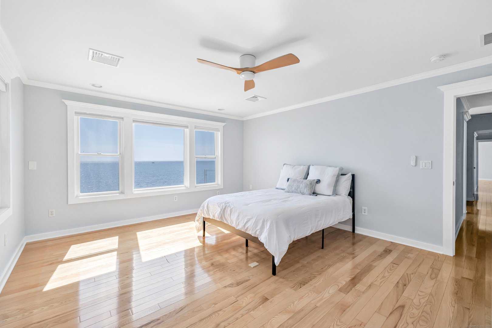 9 Stowe Avenue Photo 18