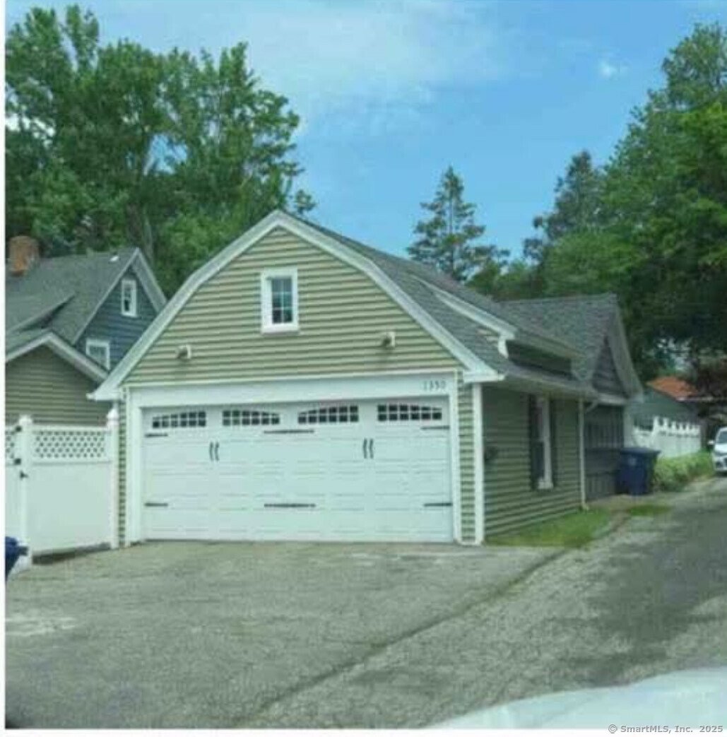 1350 Brooklawn Avenue Photo 7