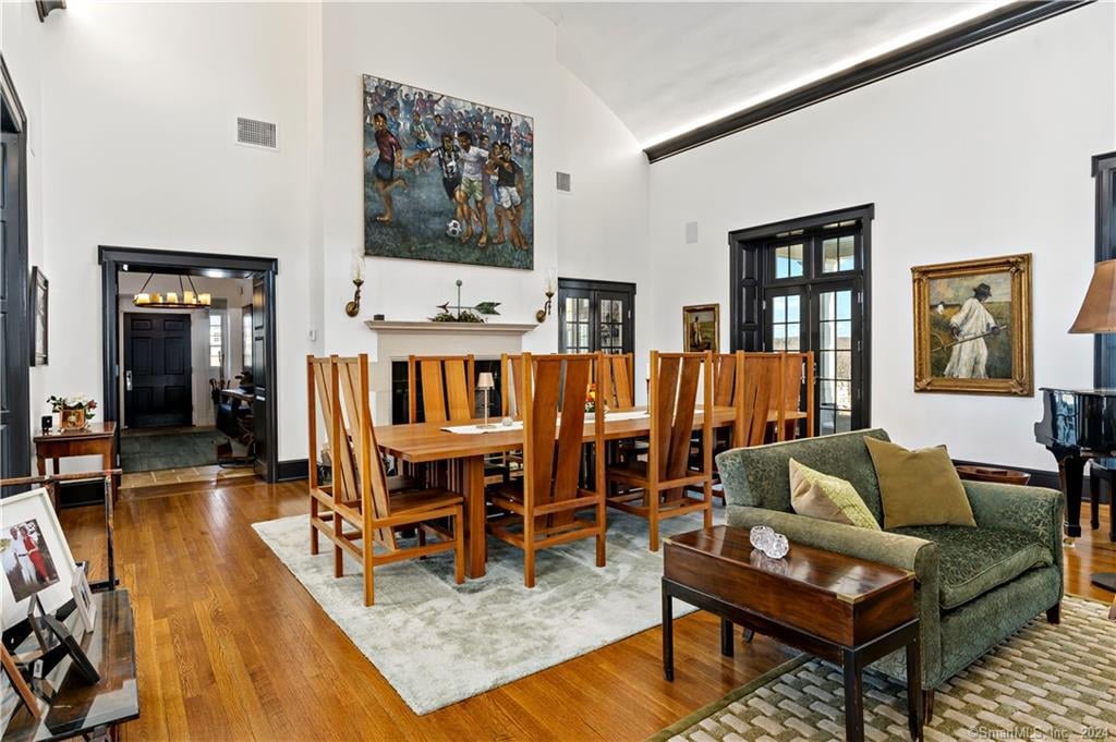 153 Ferry Road Photo 14