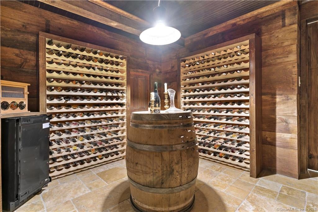 153 Ferry Road Photo 30