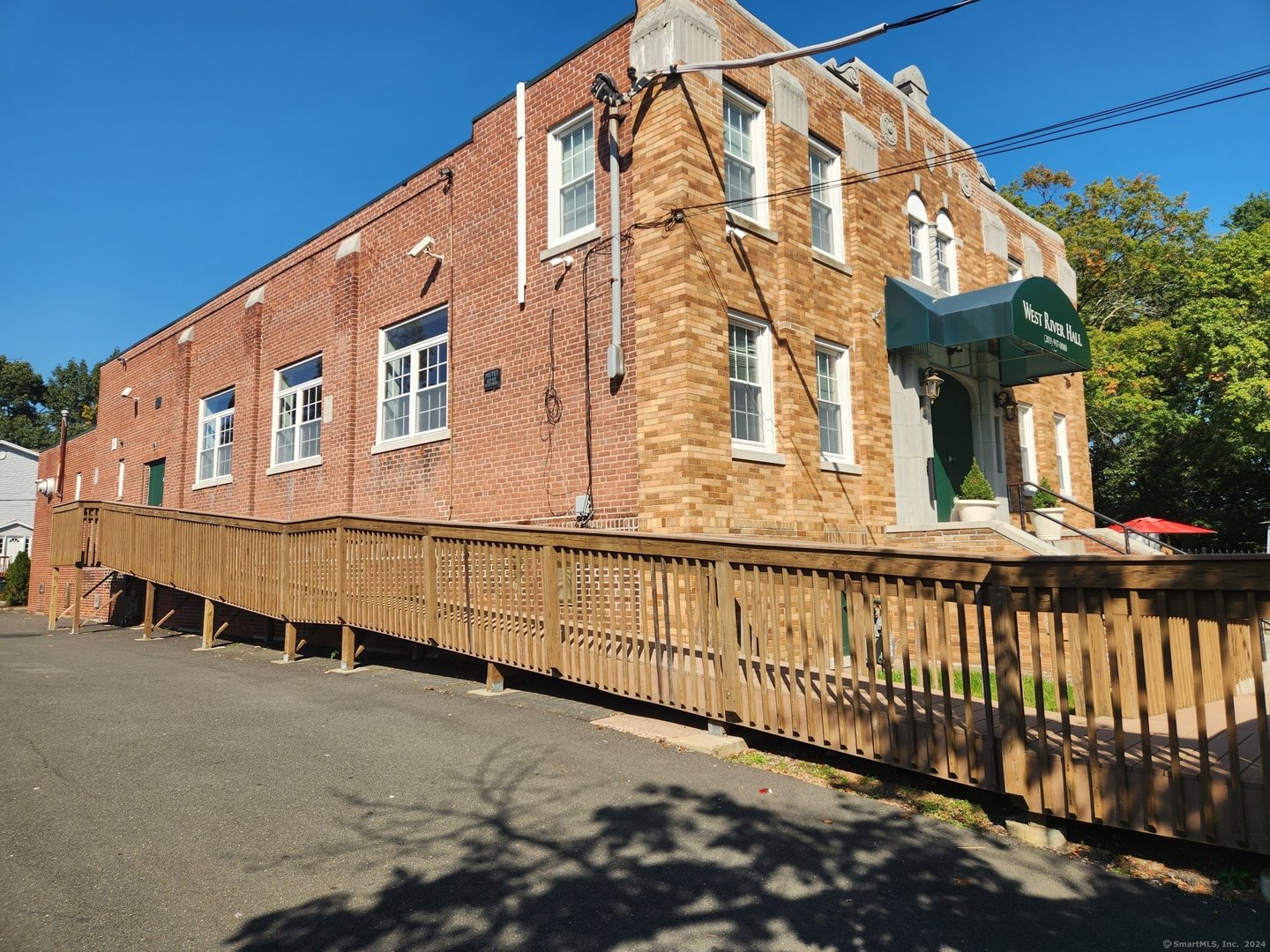 37 Orlando Street Photo 3