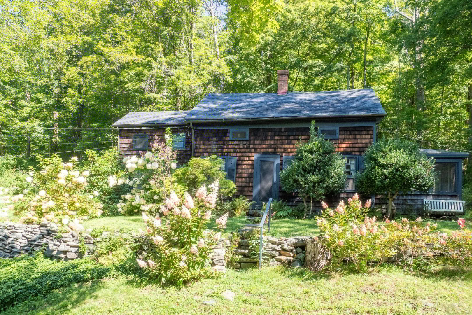 143 Whitcomb Hill Road Photo 1