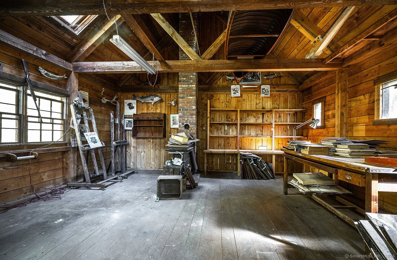 143 Whitcomb Hill Road Photo 33