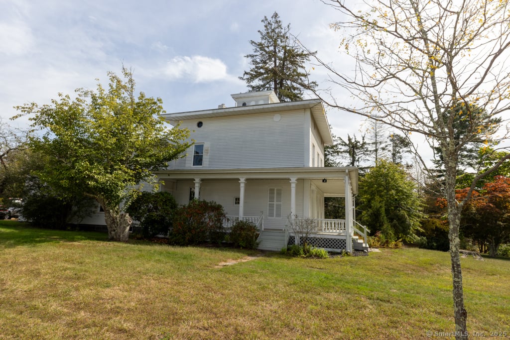 1572 Saybrook Road Photo 4