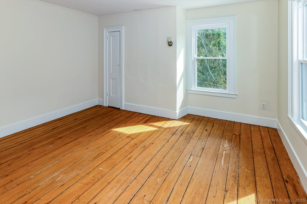 1572 Saybrook Road Photo 22