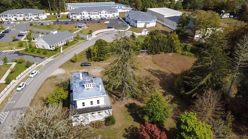 1572 Saybrook Road Photo 30