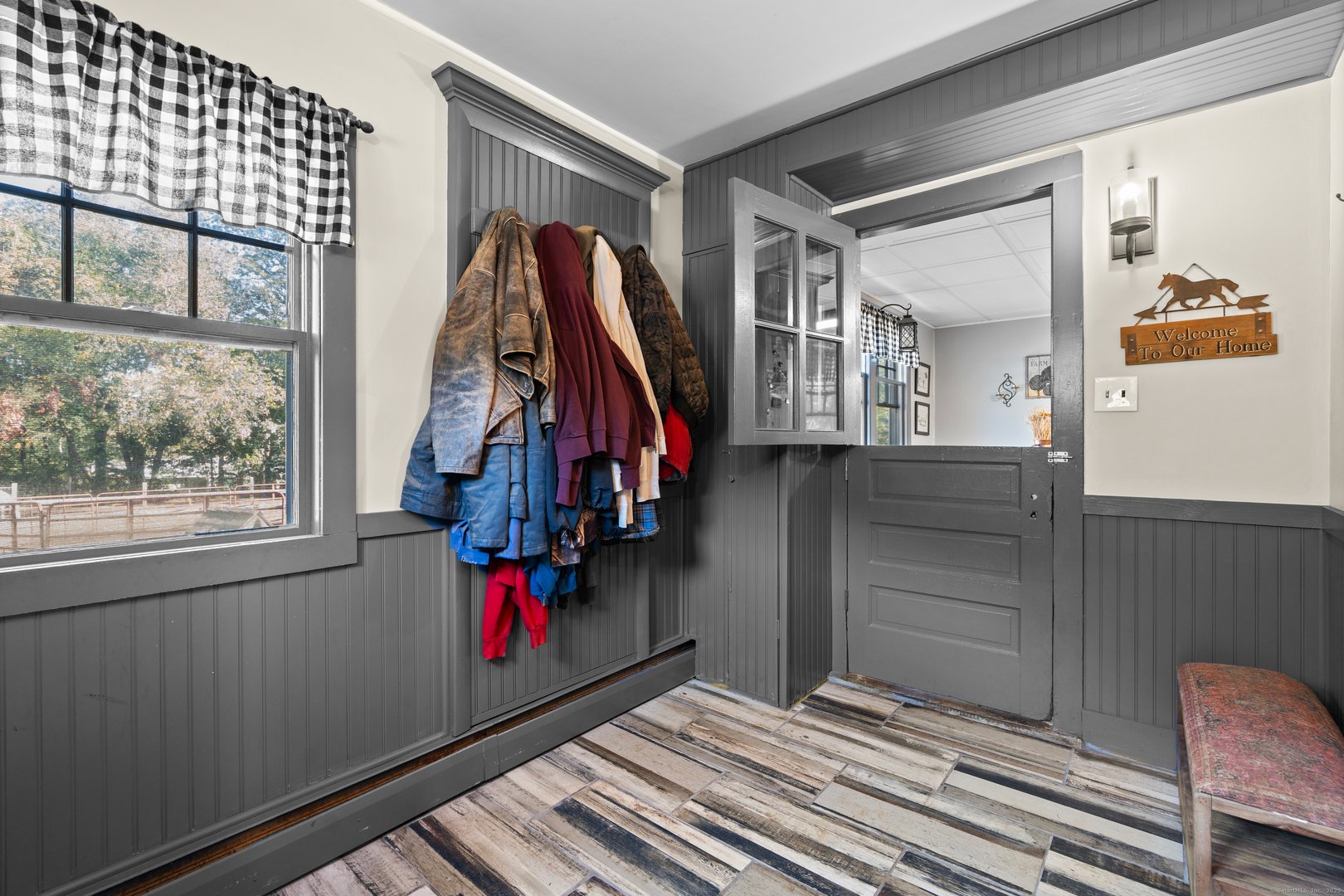 298 Kenyon Road Photo 4