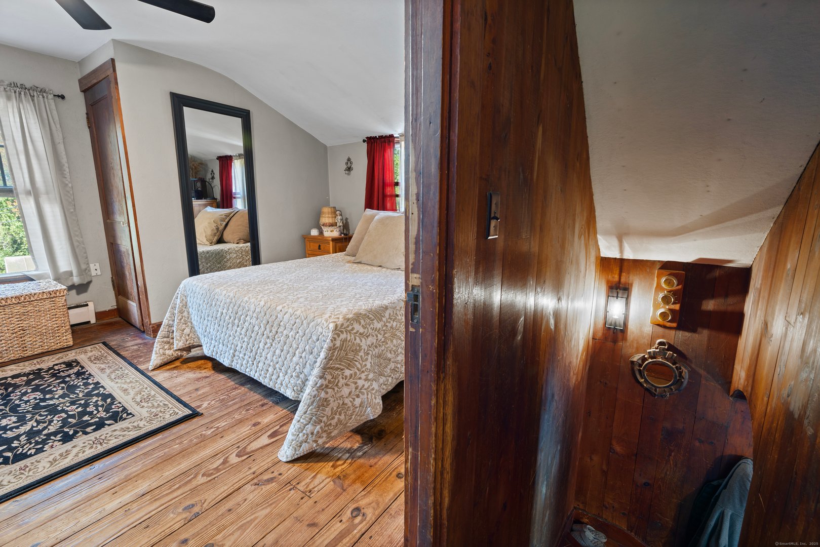 298 Kenyon Road Photo 26