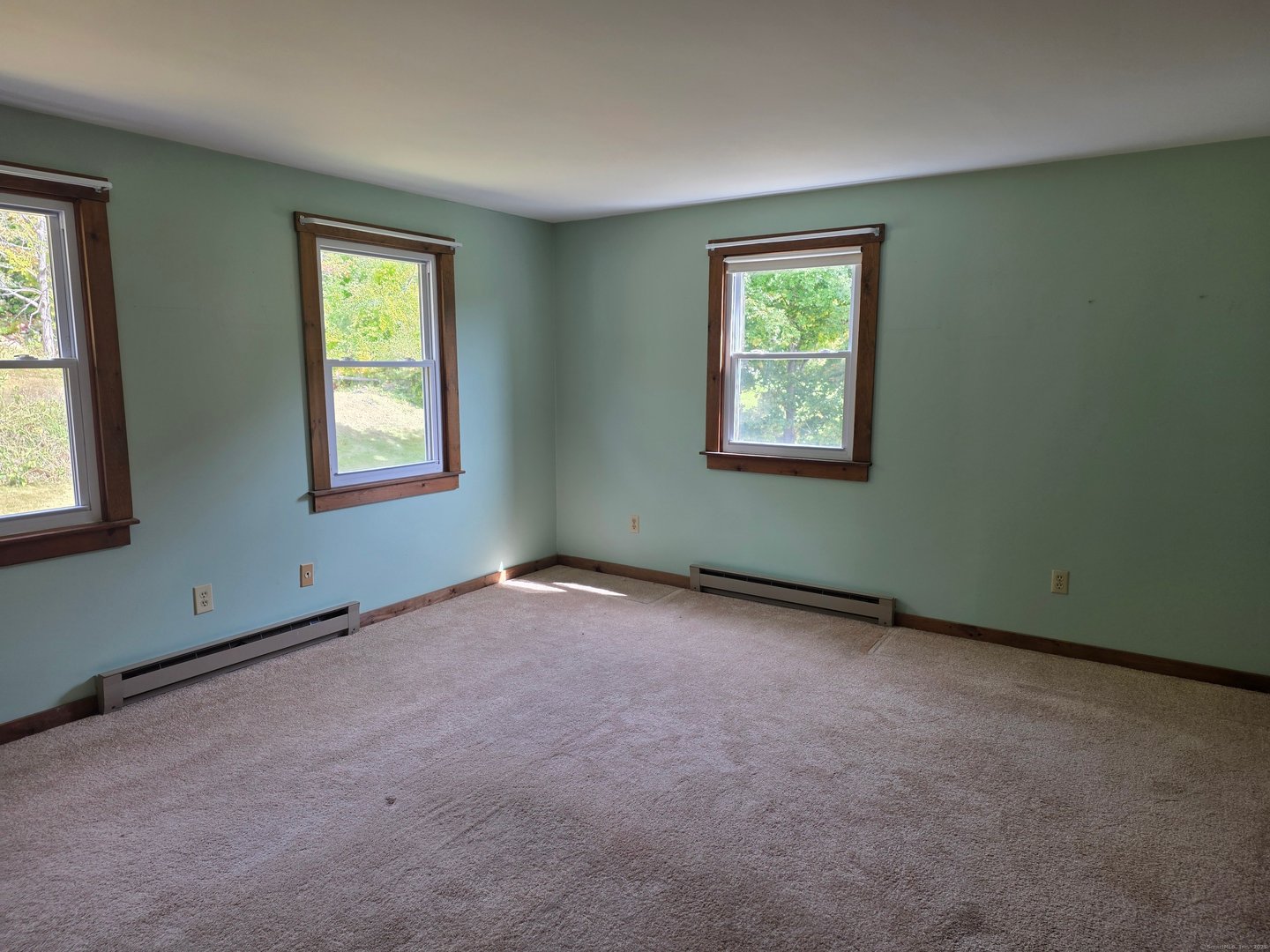 70 Colebrook Road Photo 17