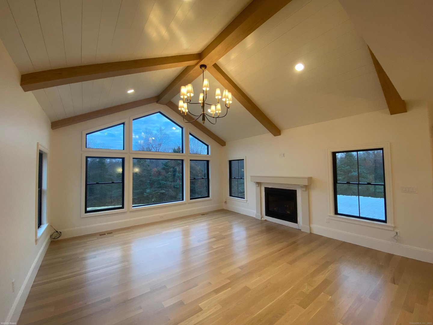 52 Westenhook Terrace Photo 13