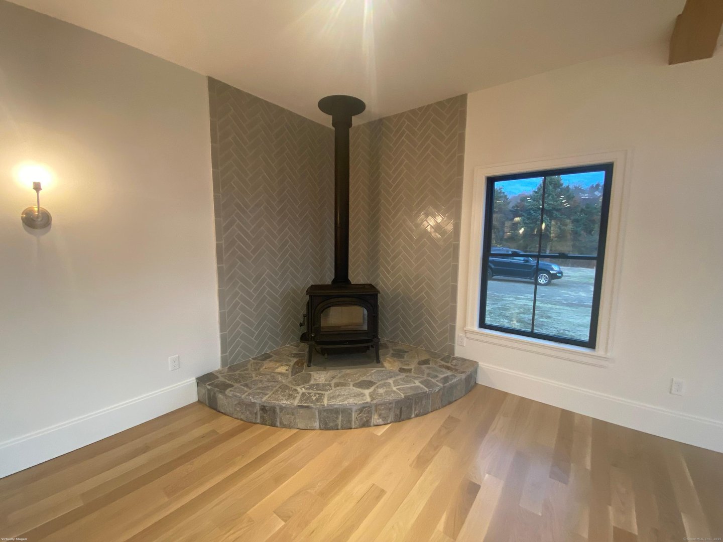 52 Westenhook Terrace Photo 20