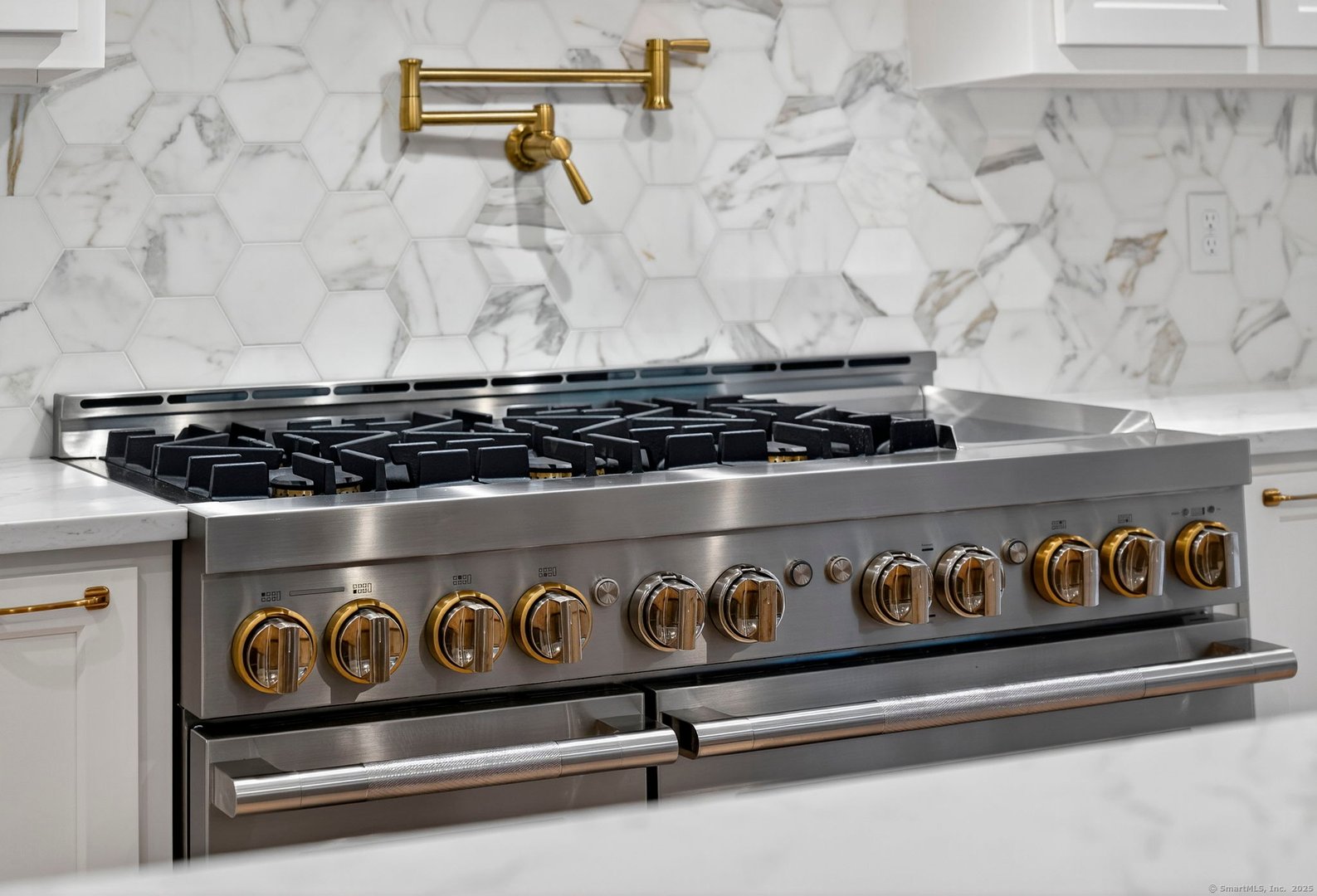 241 Old Farms Road Photo 6