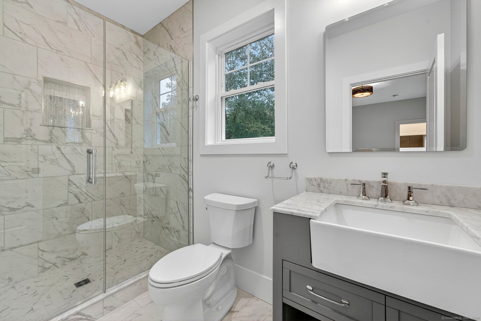 241 Old Farms Road Photo 33