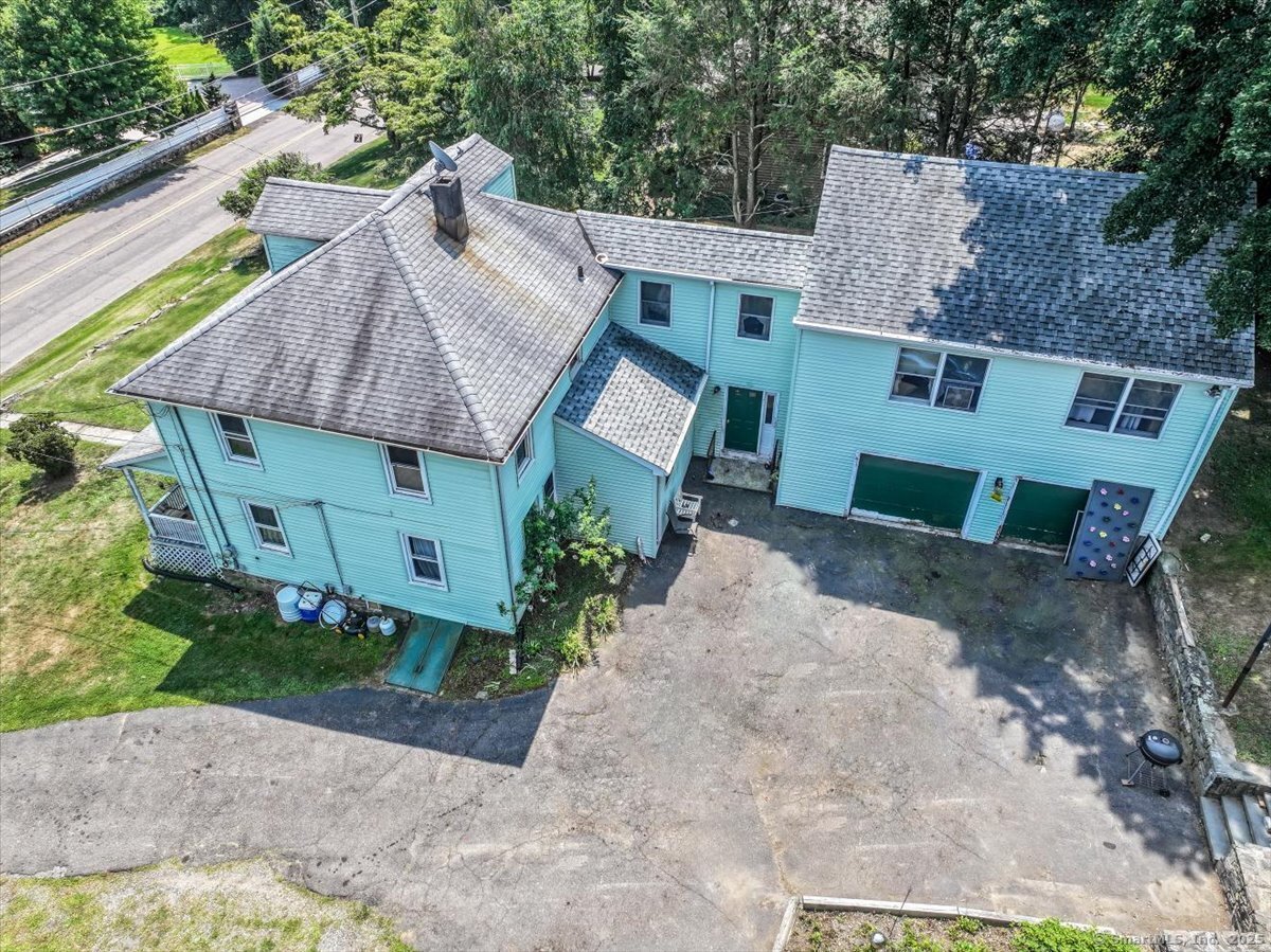 647 Bronson Road Photo 9