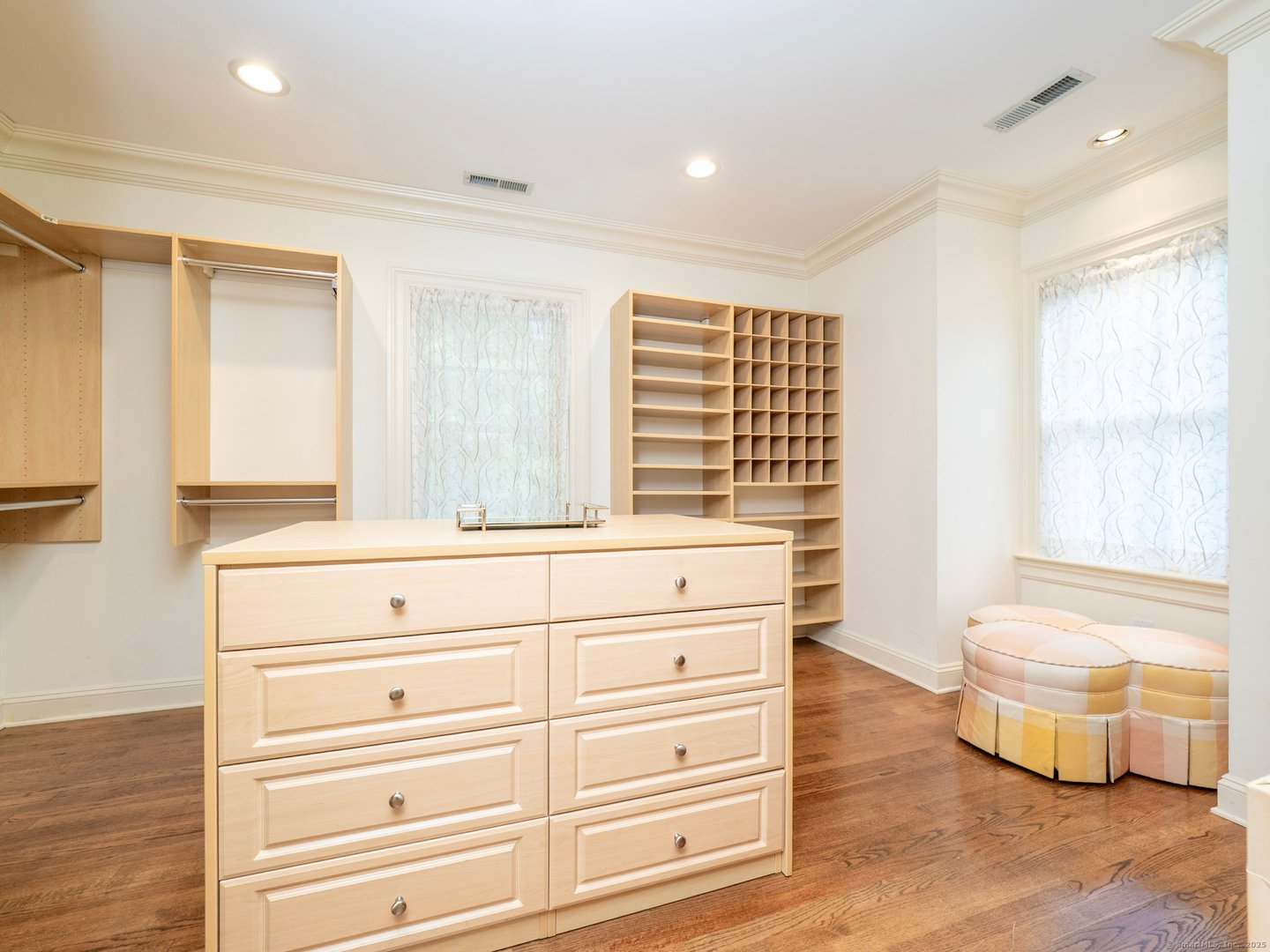 55 Tanners Drive Photo 19