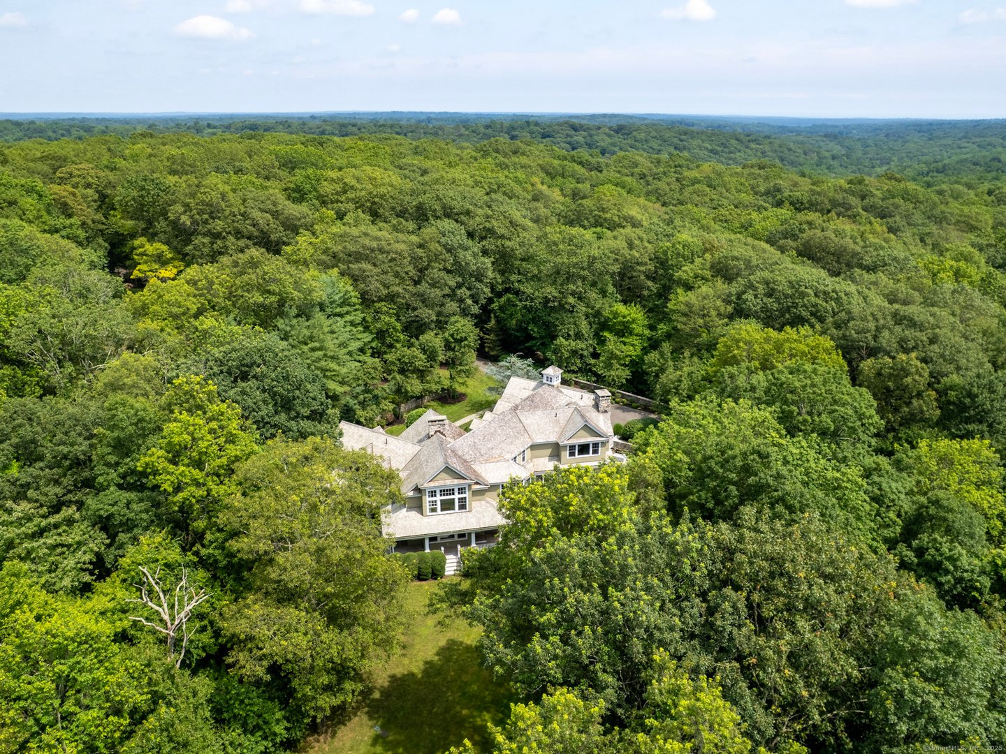 55 Tanners Drive Photo 37