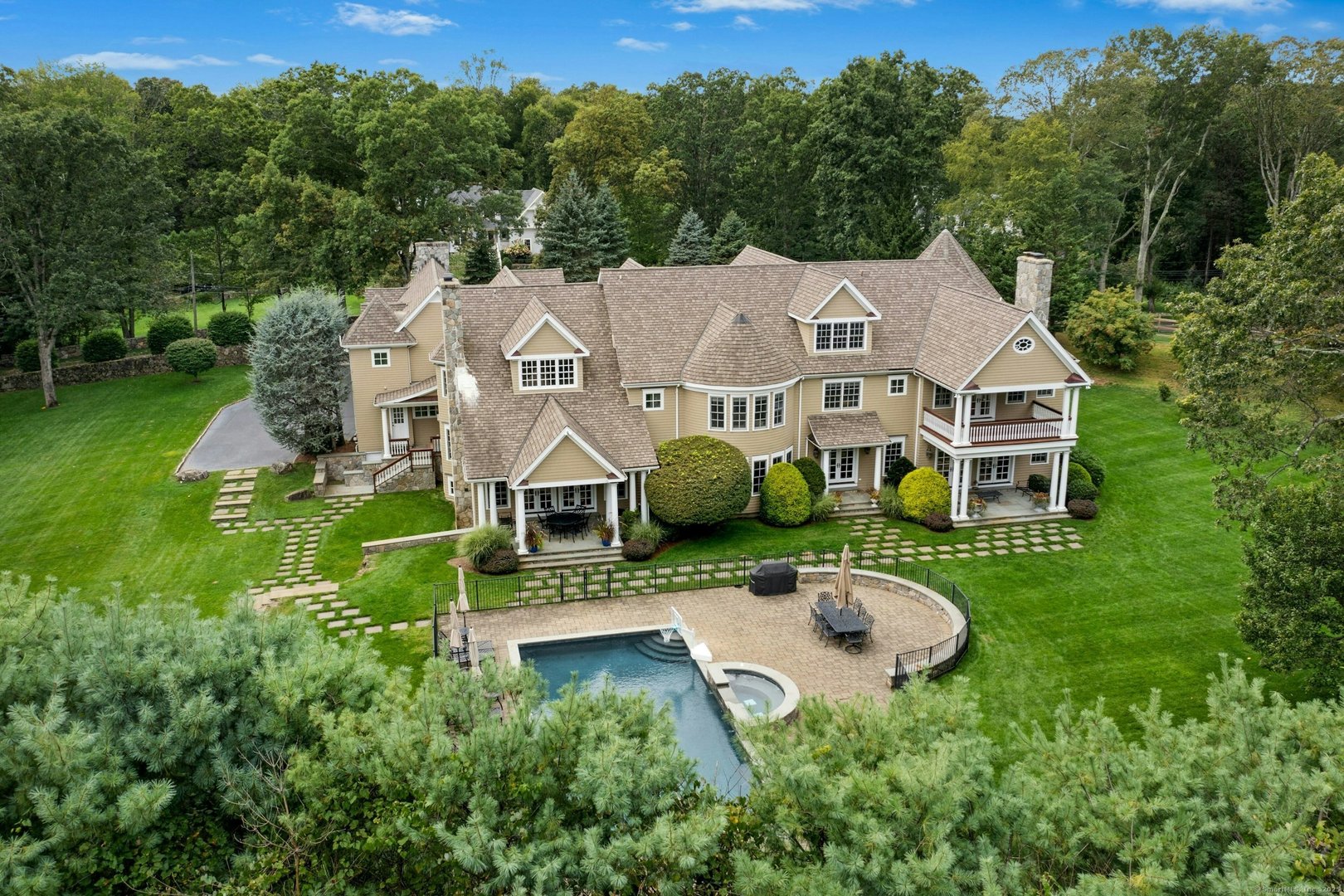 76 Lords Highway Photo 35