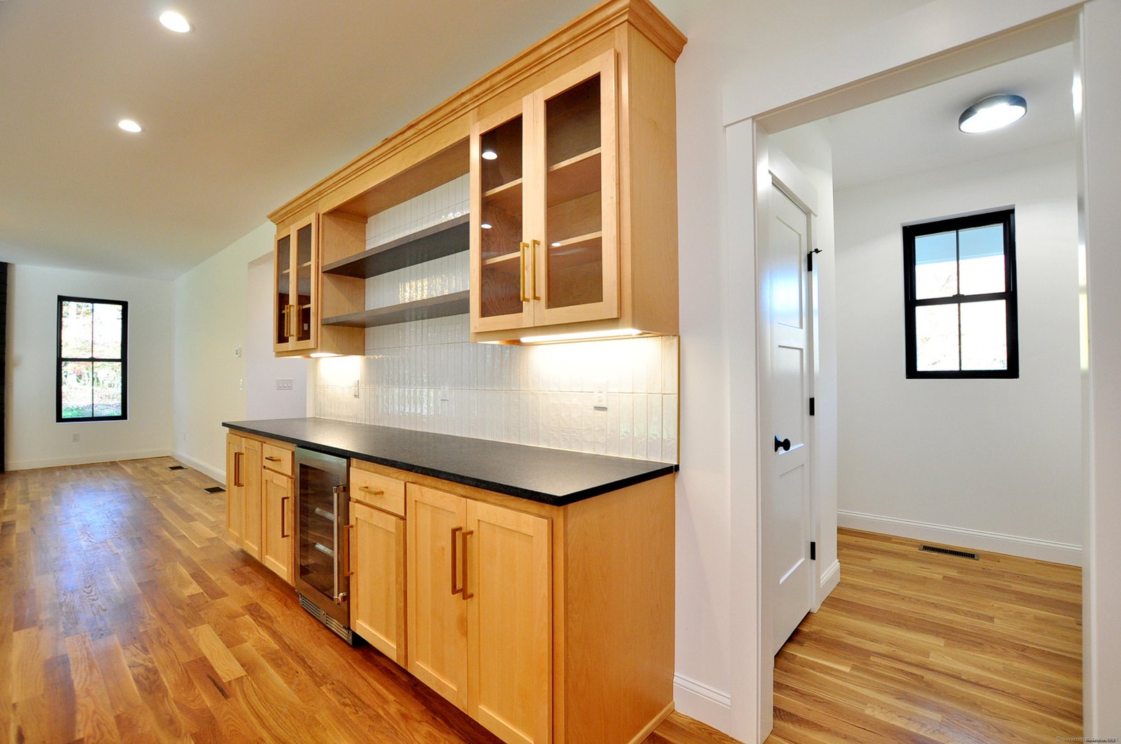 152 East Hill Road Photo 14