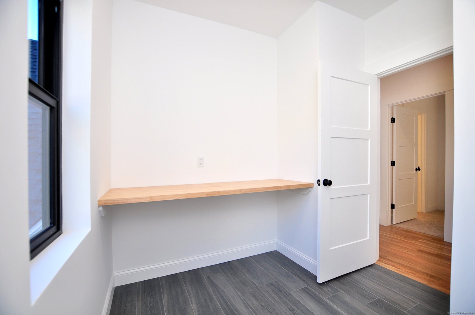 152 East Hill Road Photo 19